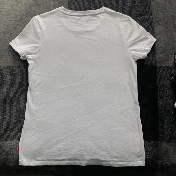 2 Levi’s short sleeve t-shirt - Picture 6 of 7